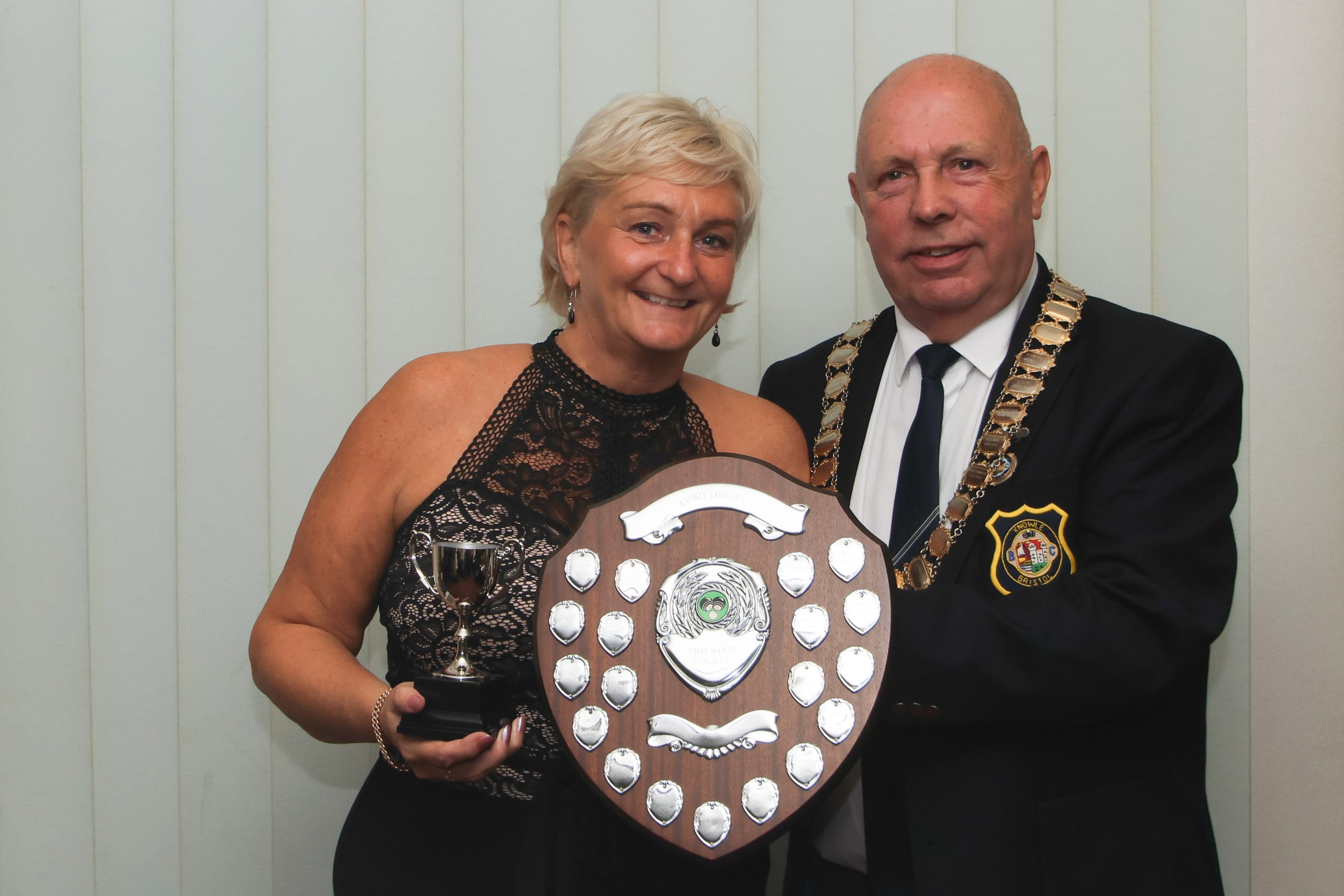 Presentation to Ladies 2 Wood Winner 2023 Jackie Nethercott